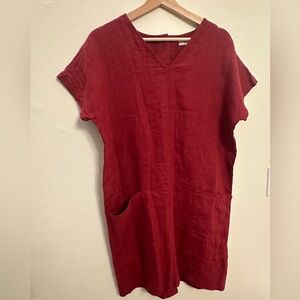 Magic Linen Burgundy V Neck Women's Tunic pockets in front 100% linen
